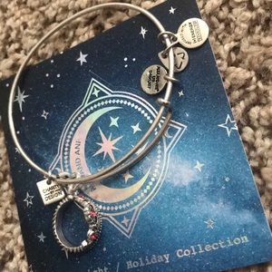 Alex and ani Queens crown